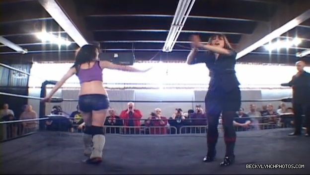 SHIMMER_39_mp4_003100230.jpg