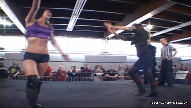 SHIMMER_39_mp4_003102699.jpg