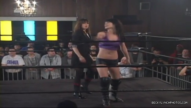 SHIMMER_39_mp4_003110974.jpg