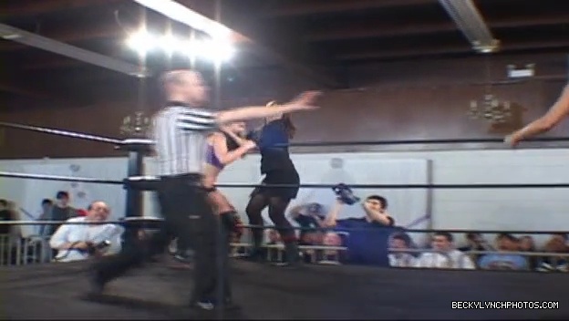 SHIMMER_39_mp4_003335865.jpg