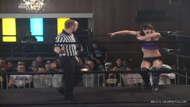 SHIMMER_39_mp4_003401097.jpg