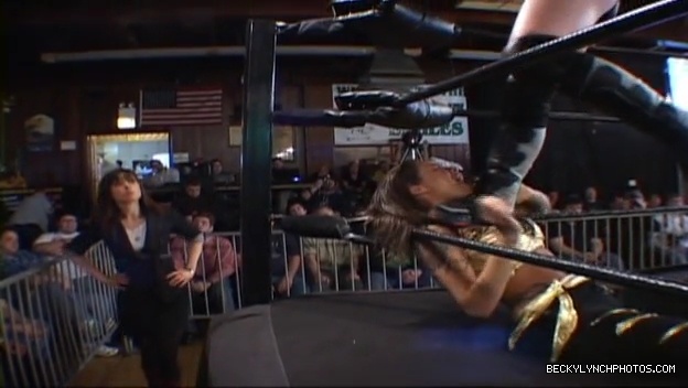 SHIMMER_39_mp4_003605568.jpg