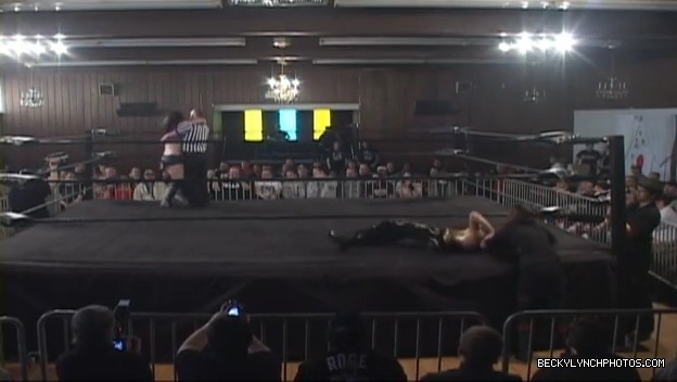 SHIMMER_39_mp4_003646609.jpg