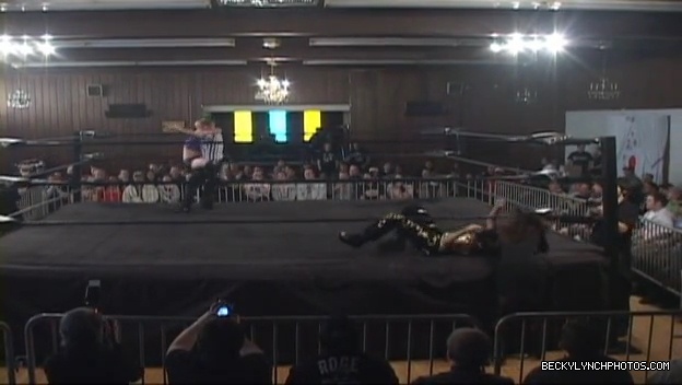 SHIMMER_39_mp4_003651781.jpg