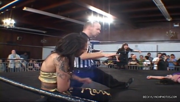 SHIMMER_39_mp4_003862158.jpg