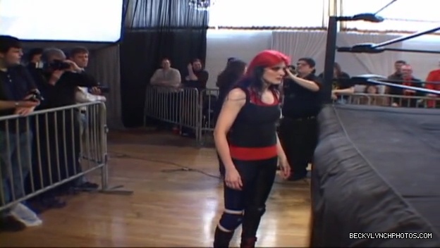 SHIMMER_39_mp4_005578306.jpg