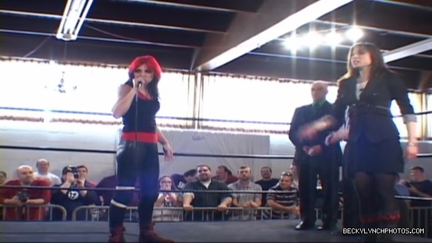 SHIMMER_39_mp4_005666961.jpg