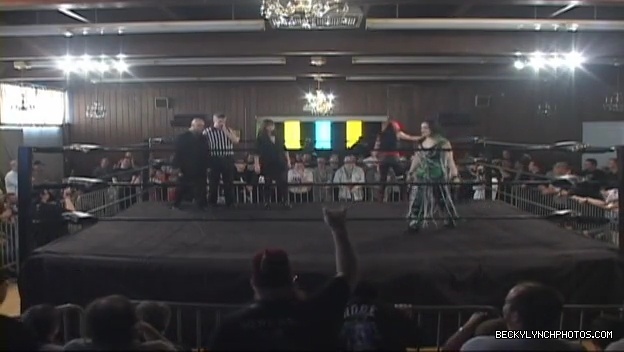 SHIMMER_39_mp4_005897558.jpg