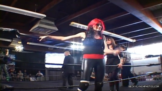 SHIMMER_39_mp4_005900160.jpg