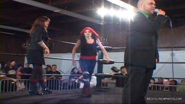 SHIMMER_39_mp4_005912673.jpg