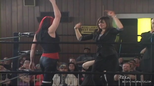 SHIMMER_39_mp4_005928956.jpg