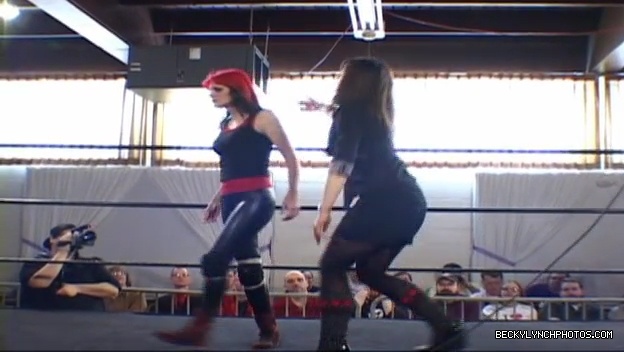 SHIMMER_39_mp4_005933494.jpg