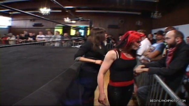 SHIMMER_39_mp4_006582442.jpg