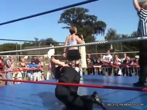 Katarina_Leigh_v_Rebecca_Knox28Becky_Lynch29_v_Sweet_Saraya_v_Jersey_QOC_Championship_Match_08_07_2005_mp4_000517400.jpg