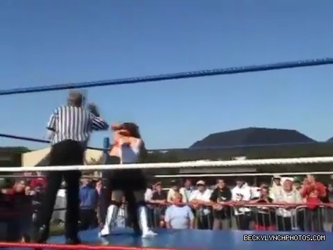Katarina_Leigh_v_Rebecca_Knox28Becky_Lynch29_v_Sweet_Saraya_v_Jersey_QOC_Championship_Match_08_07_2005_mp4_000591080.jpg