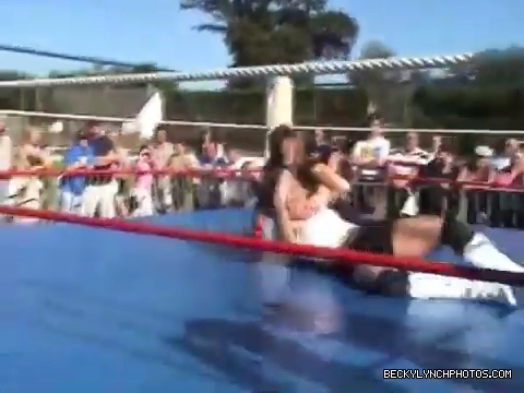 Katarina_Leigh_v_Rebecca_Knox28Becky_Lynch29_v_Sweet_Saraya_v_Jersey_QOC_Championship_Match_08_07_2005_mp4_000651560.jpg