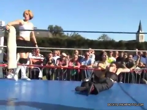 Katarina_Leigh_v_Rebecca_Knox28Becky_Lynch29_v_Sweet_Saraya_v_Jersey_QOC_Championship_Match_08_07_2005_mp4_000884080.jpg