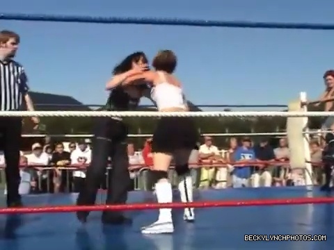 Katarina_Leigh_v_Rebecca_Knox28Becky_Lynch29_v_Sweet_Saraya_v_Jersey_QOC_Championship_Match_08_07_2005_mp4_000943080.jpg
