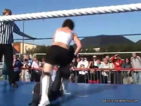 Katarina_Leigh_v_Rebecca_Knox28Becky_Lynch29_v_Sweet_Saraya_v_Jersey_QOC_Championship_Match_08_07_2005_mp4_001028520.jpg