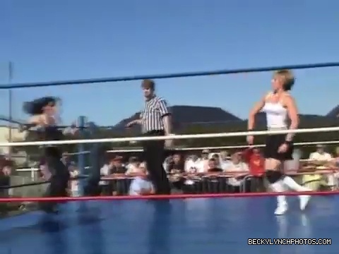 Katarina_Leigh_v_Rebecca_Knox28Becky_Lynch29_v_Sweet_Saraya_v_Jersey_QOC_Championship_Match_08_07_2005_mp4_001156480.jpg