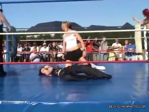 Katarina_Leigh_v_Rebecca_Knox28Becky_Lynch29_v_Sweet_Saraya_v_Jersey_QOC_Championship_Match_08_07_2005_mp4_001165440.jpg
