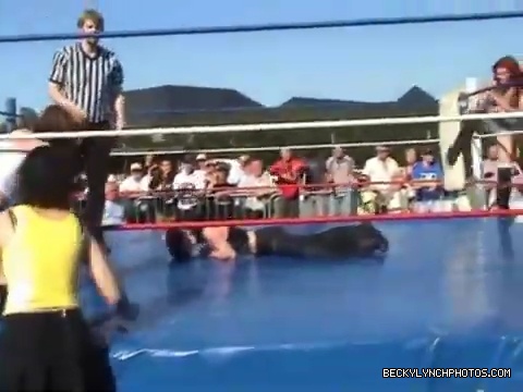 Katarina_Leigh_v_Rebecca_Knox28Becky_Lynch29_v_Sweet_Saraya_v_Jersey_QOC_Championship_Match_08_07_2005_mp4_001185800.jpg