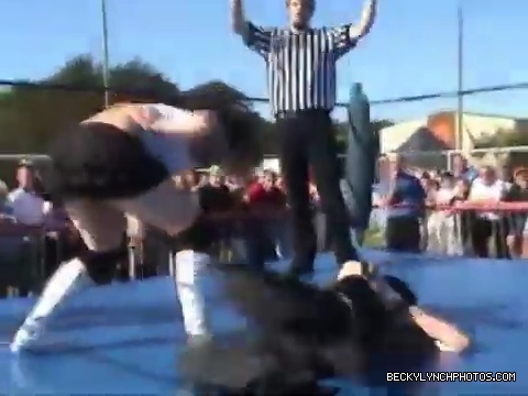 Katarina_Leigh_v_Rebecca_Knox28Becky_Lynch29_v_Sweet_Saraya_v_Jersey_QOC_Championship_Match_08_07_2005_mp4_001190240.jpg