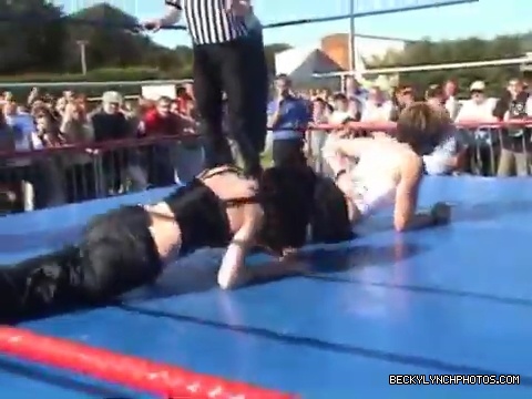 Katarina_Leigh_v_Rebecca_Knox28Becky_Lynch29_v_Sweet_Saraya_v_Jersey_QOC_Championship_Match_08_07_2005_mp4_001192120.jpg
