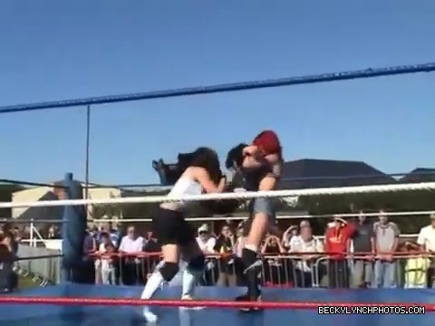 Katarina_Leigh_v_Rebecca_Knox28Becky_Lynch29_v_Sweet_Saraya_v_Jersey_QOC_Championship_Match_08_07_2005_mp4_001231560.jpg