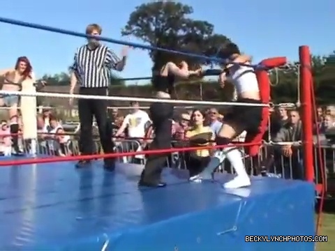 Katarina_Leigh_v_Rebecca_Knox28Becky_Lynch29_v_Sweet_Saraya_v_Jersey_QOC_Championship_Match_08_07_2005_mp4_001295160.jpg