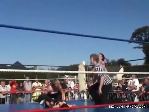 Katarina_Leigh_v_Rebecca_Knox28Becky_Lynch29_v_Sweet_Saraya_v_Jersey_QOC_Championship_Match_08_07_2005_mp4_001328920.jpg