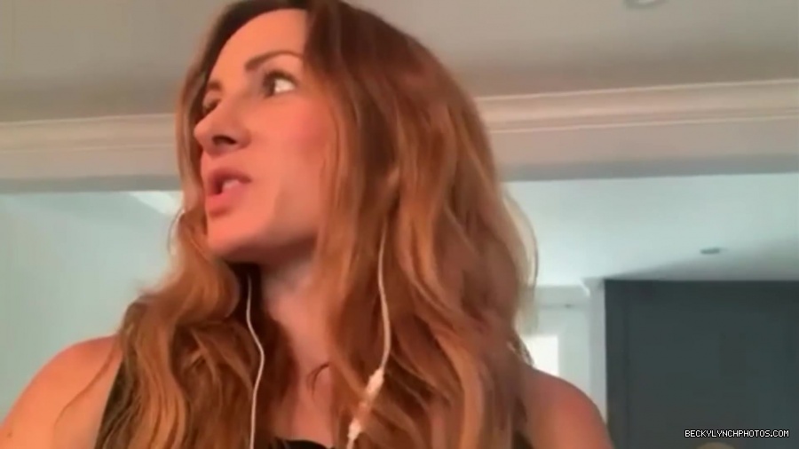 BECKY_LYNCH_talks_PREGNANCY_with_the_BELLAS21_0031.jpg