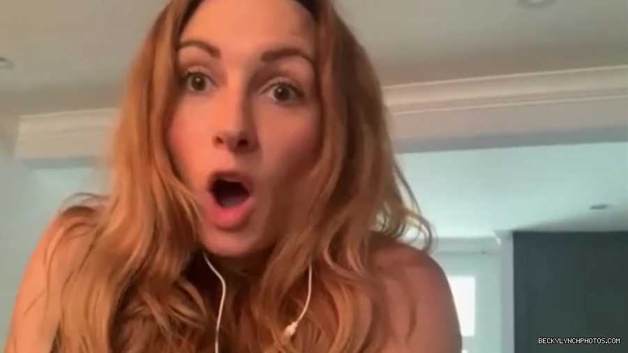 BECKY_LYNCH_talks_PREGNANCY_with_the_BELLAS21_0127.jpg