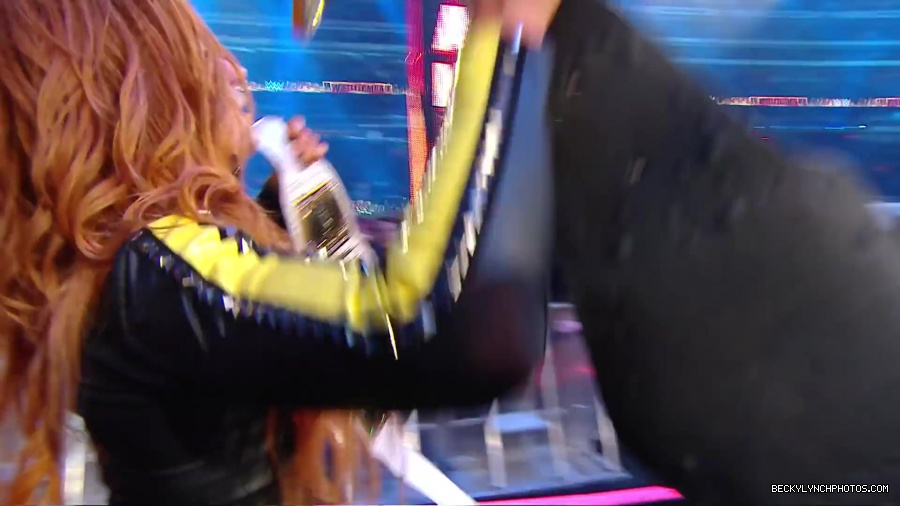 BECKY_LYNCH_talks_PREGNANCY_with_the_BELLAS21_0275.jpg
