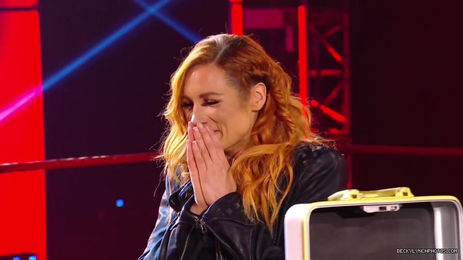 BECKY_LYNCH_talks_PREGNANCY_with_the_BELLAS21_0294.jpg