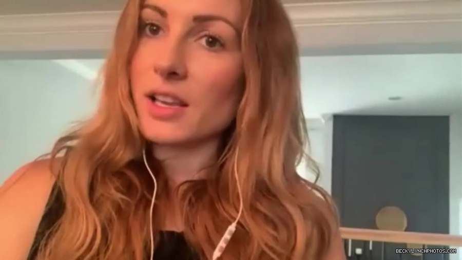 BECKY_LYNCH_talks_PREGNANCY_with_the_BELLAS21_0420.jpg