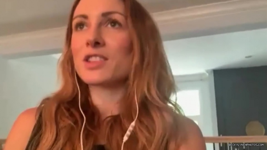 BECKY_LYNCH_talks_PREGNANCY_with_the_BELLAS21_0701.jpg