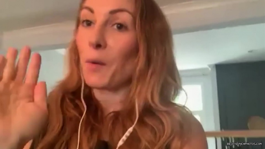 BECKY_LYNCH_talks_PREGNANCY_with_the_BELLAS21_0707.jpg