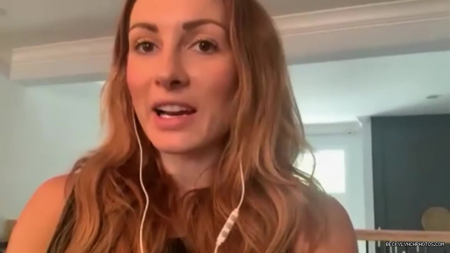 BECKY_LYNCH_talks_PREGNANCY_with_the_BELLAS21_0715.jpg