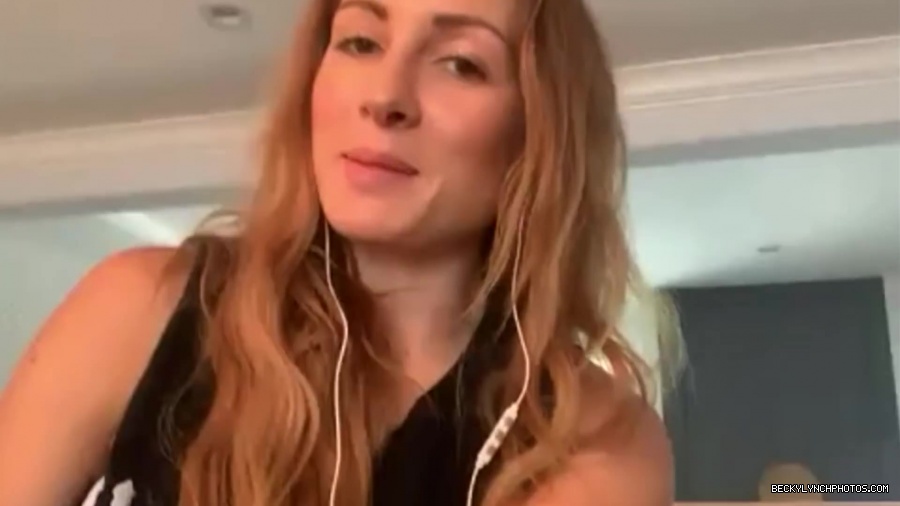 BECKY_LYNCH_talks_PREGNANCY_with_the_BELLAS21_0810.jpg