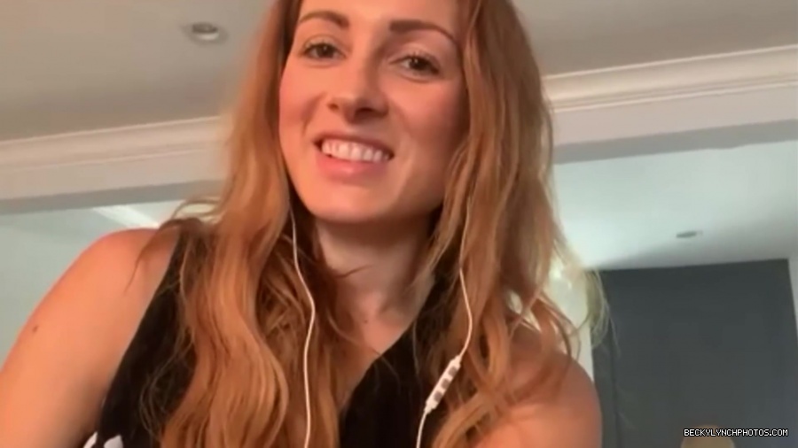 BECKY_LYNCH_talks_PREGNANCY_with_the_BELLAS21_0816.jpg