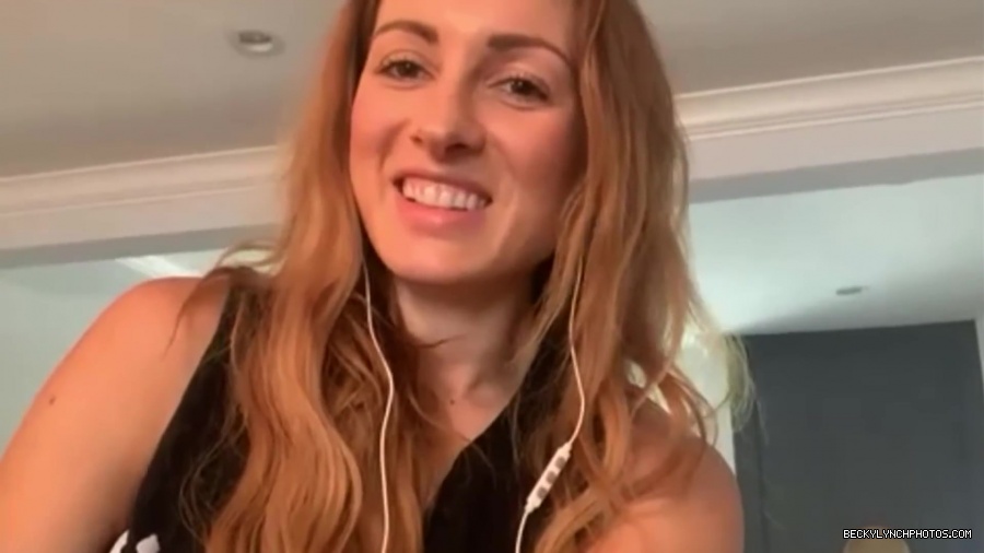 BECKY_LYNCH_talks_PREGNANCY_with_the_BELLAS21_0817.jpg