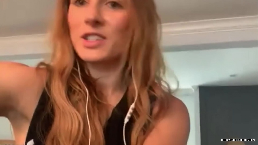 BECKY_LYNCH_talks_PREGNANCY_with_the_BELLAS21_0895.jpg