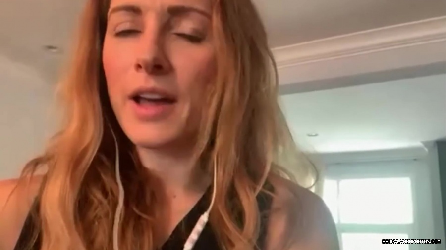 BECKY_LYNCH_talks_PREGNANCY_with_the_BELLAS21_0949.jpg