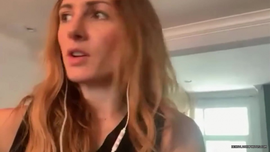BECKY_LYNCH_talks_PREGNANCY_with_the_BELLAS21_0950.jpg