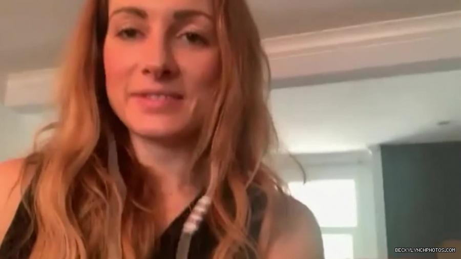 BECKY_LYNCH_talks_PREGNANCY_with_the_BELLAS21_1024.jpg