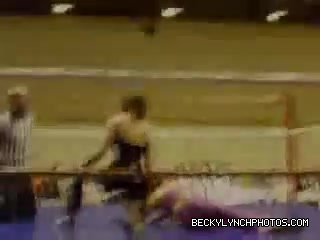 Supergirls_Championship_Match_004.jpg