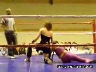 Supergirls_Championship_Match_006.jpg