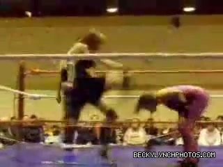 Supergirls_Championship_Match_017.jpg