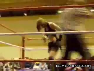 Supergirls_Championship_Match_074.jpg